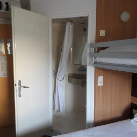 Premiere Classe Annemasse La Grand