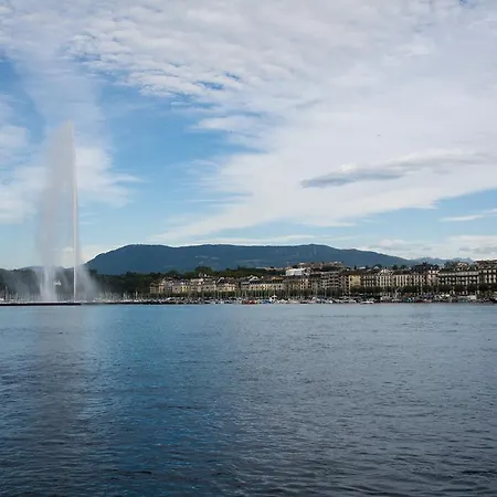Hotel Premiere Classe Annemasse La Grand 2*