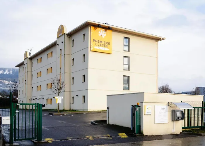 Premiere Classe Annemasse La Grand Отель 2*