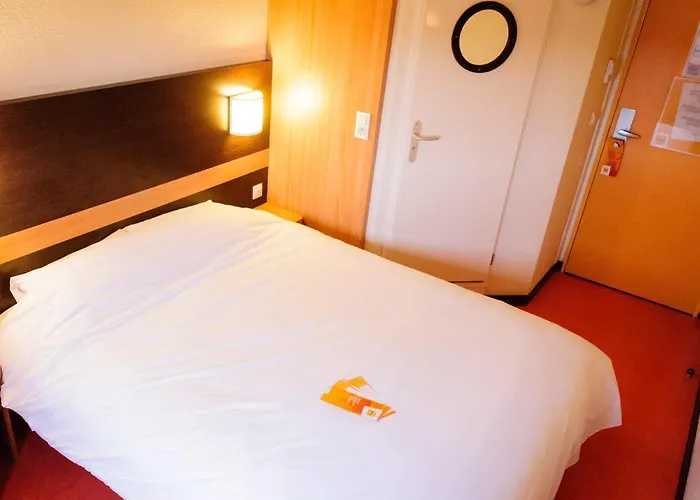 Premiere Classe Annemasse La Grand Отель Виль-ла-Гран